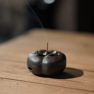 Persimmon Auspicious Incense Burner