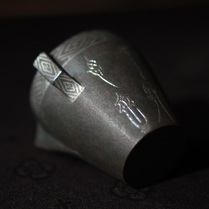 Imitation bronze hand-held kettle